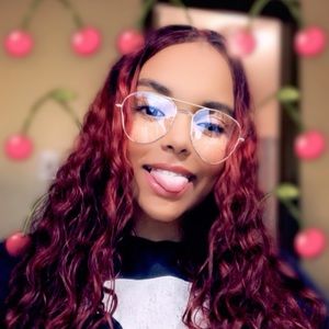 Meet your Posher, Dianna